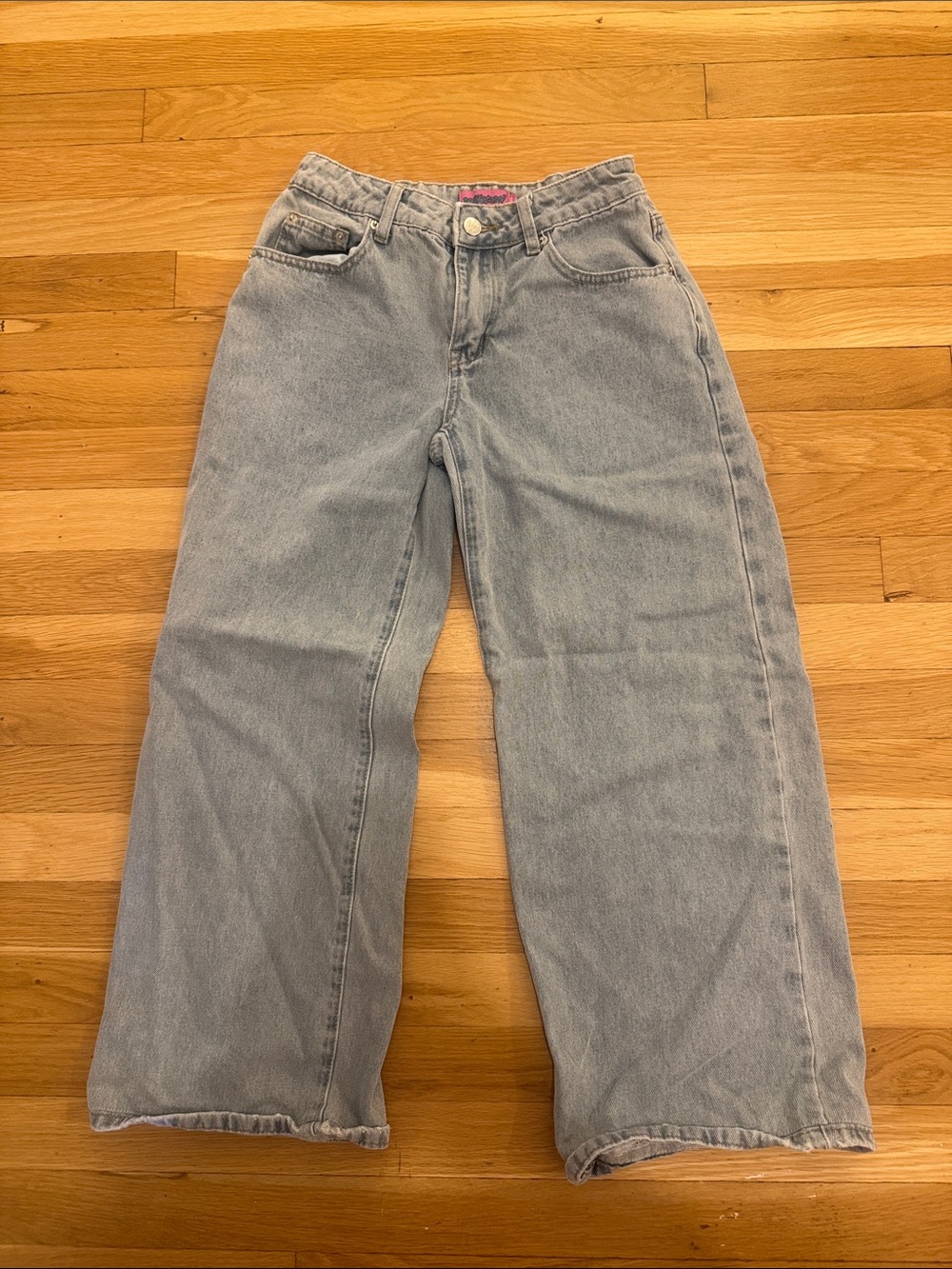 Edikted Low Rise Bow Pocket Jean - Picture 2 of 3